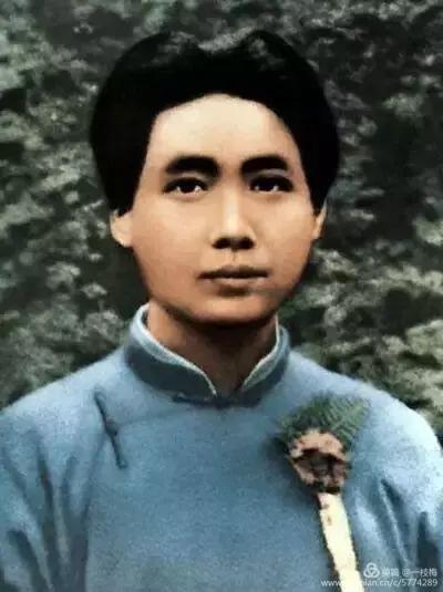 从8岁到83岁，毛泽东一生诗词集锦，太珍贵了！